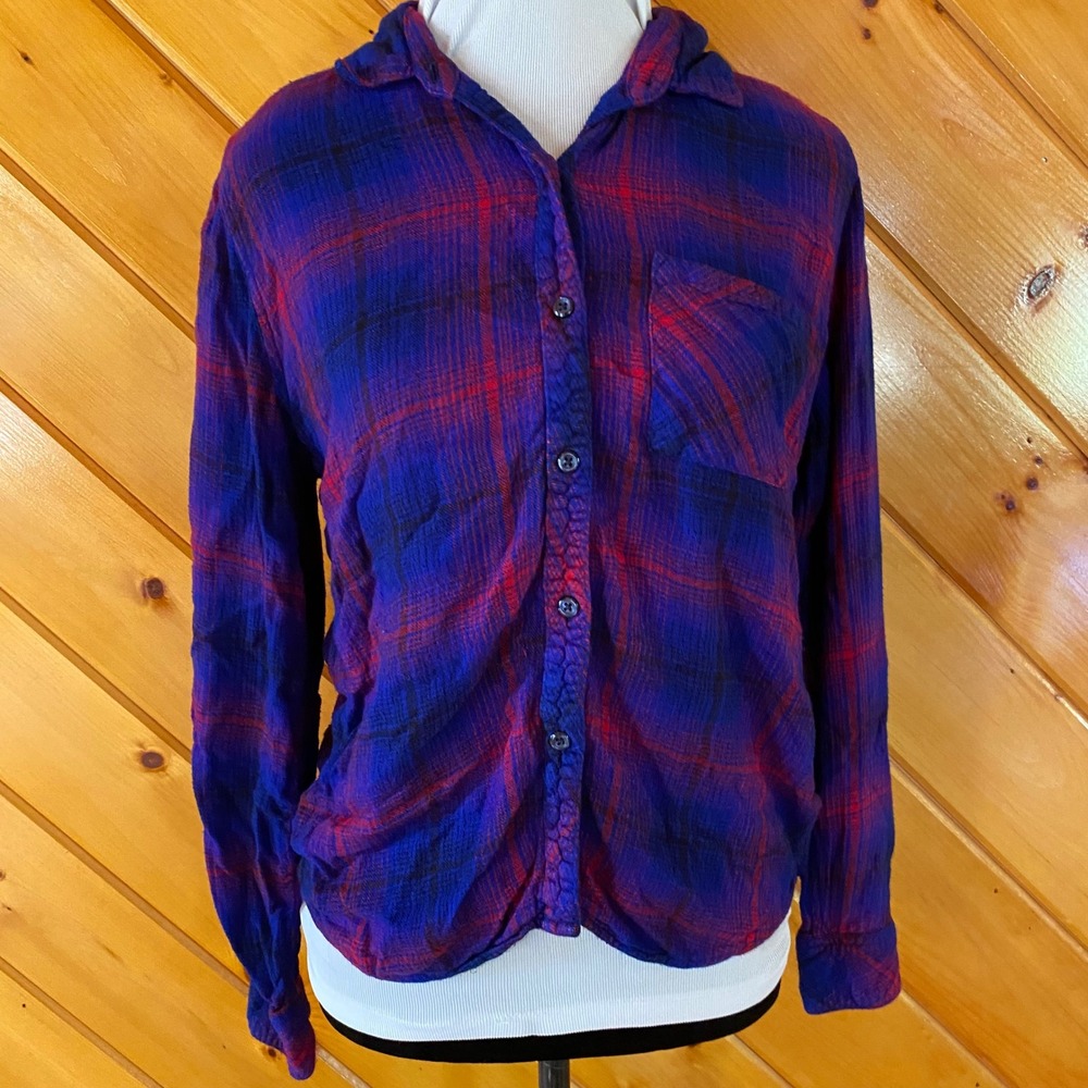 Rails Hunter Scarlet Plaid Button Down Shirt Medium Blue Red Rayon Fall Check